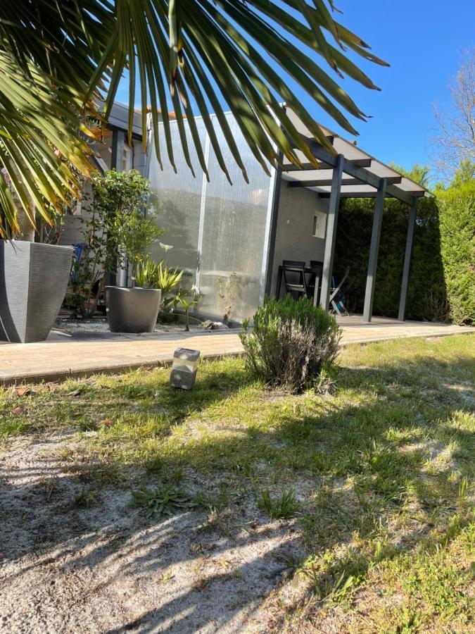 Lo Apartment Audenge Luaran gambar